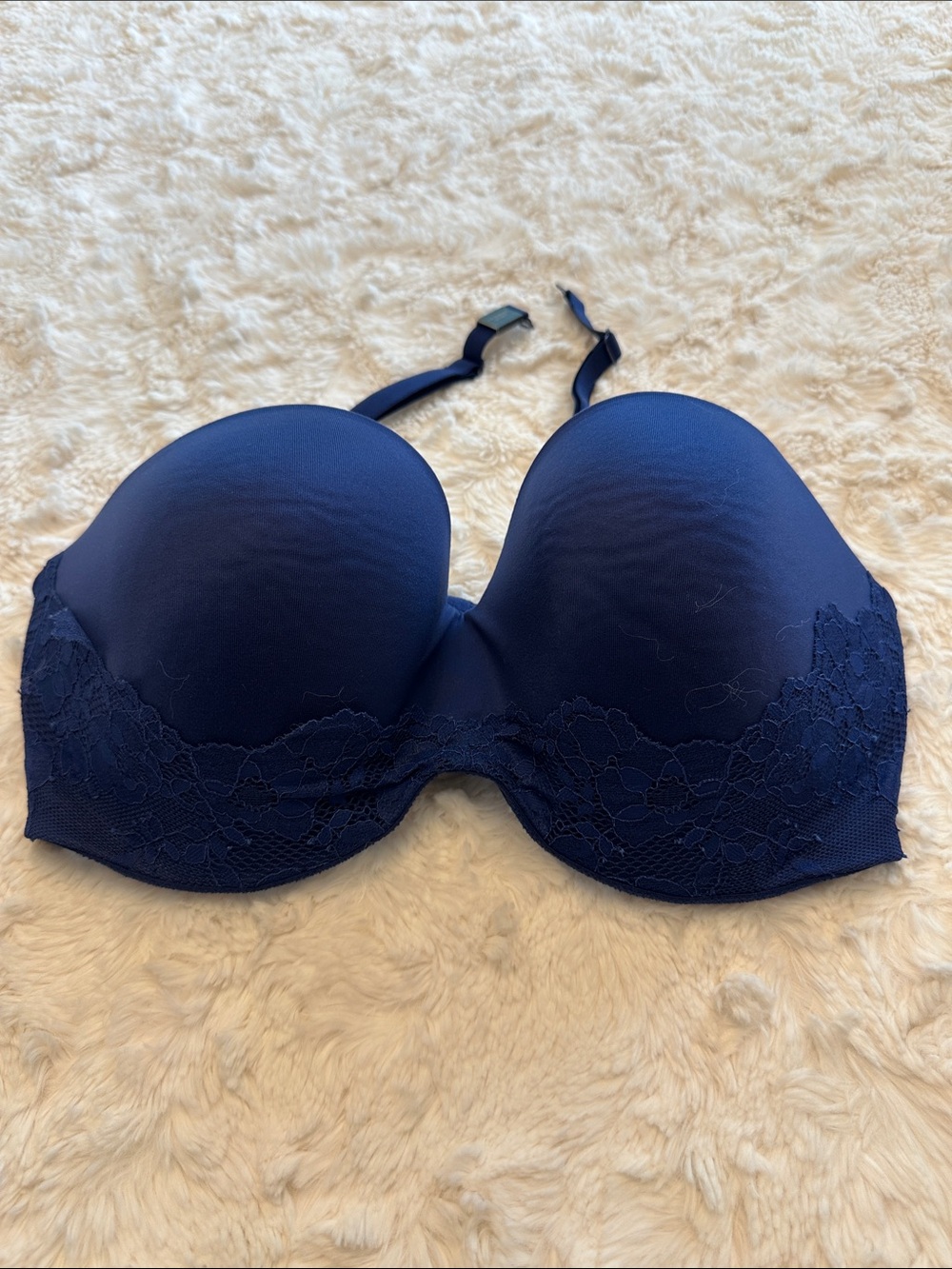 Victoria’s Secret Body by Victoria Navy Blue Strapless Bra (with straps)- 34DDD